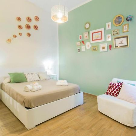 Casetta Partenopea Holiday House Наполи Екстериор снимка